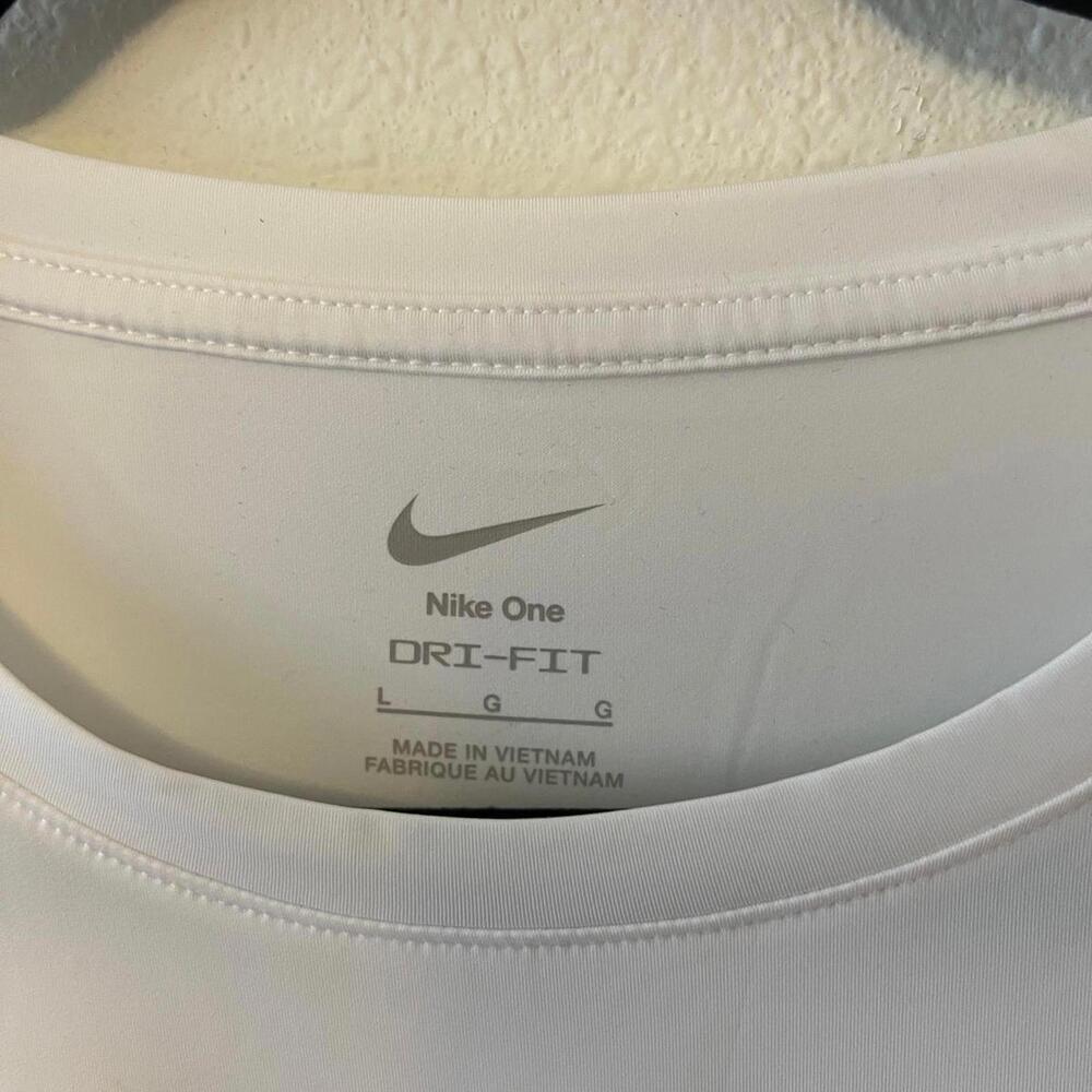 Nike Women's Dri-Fit Training Tank White - L - Picture 2 of 3